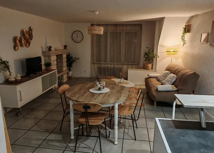 Cocooning Apartment Cerences (Manche)